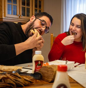 guy_and_girl_enjoying_donair_products