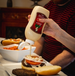 donair squeezable sauce beef burger