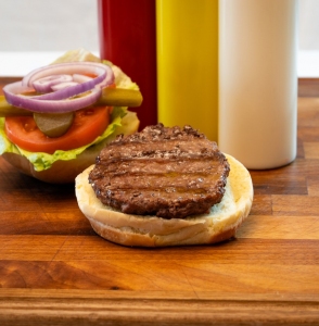 Leos beef_burger